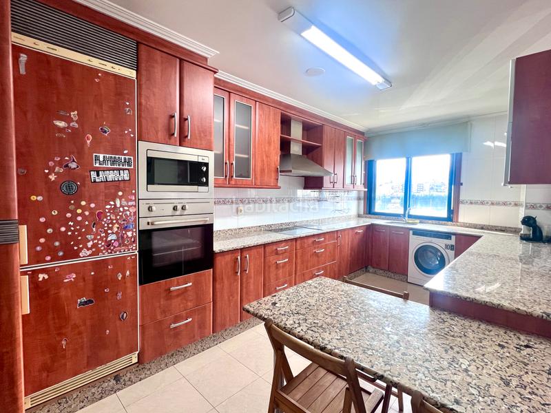 Foto e36dfd18-dfcf-4cc2-a05d-4416ee8d2fc4. Appartamento con riscaldamento parcheggio in Centro - Echegaray Pontevedra