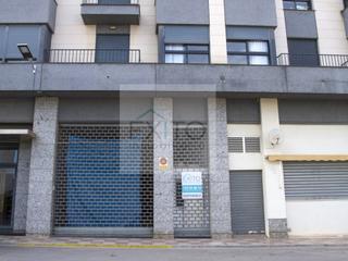 Lloguer Local Comercial a Benifaió. Local preparado para entrar