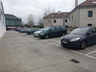 Miete Autoparkplatz in Rúa das oblatas 45. Plaza aparcamiento céntrica