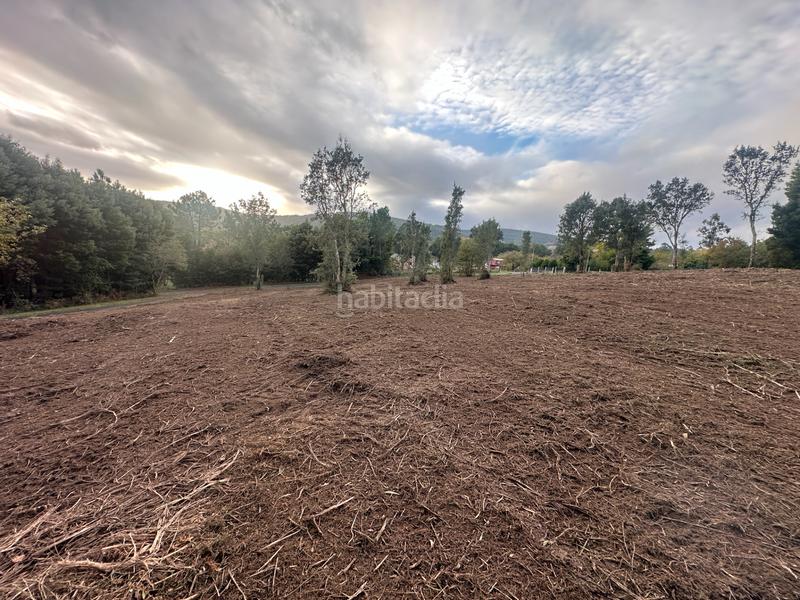 Foto ec100a3f-67f9-480f-9309-011cc77c4844. Lloguer finca rústica a urbanización ferreiriños 25 a Teo