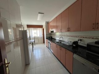 Location Appartement  Urbanización monte balado. Piso 3 dormitorios con piscina en brión