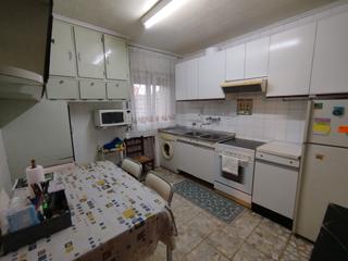 Appartement à Txabarri - La Unión - Vista Alegre. Piso en venta cerca del colegio de kueto