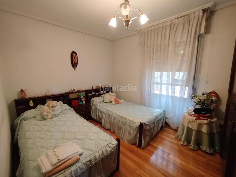 Foto 2a5bef9f-934b-4ef5-af4a-ea4b00d1bc49. Pis a juán tomás de gándáriás káleá 15 a Centro - Albiz - Markonzaga Sestao