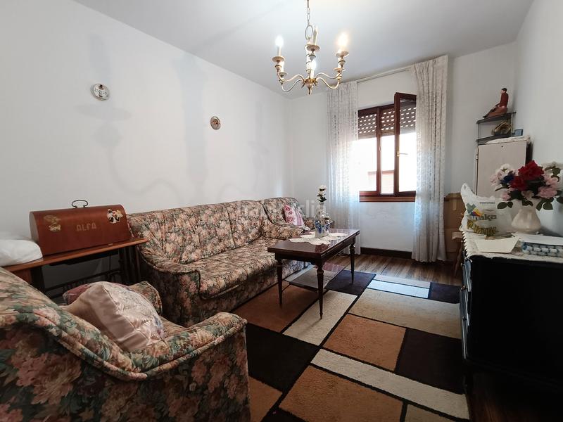 Foto ab8389cb-1a46-4e76-b195-5978ae5d2c10. Etagenwohnung in Txabarri - La Unión - Vista Alegre Sestao