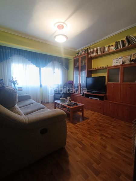 Foto ad00f4a9-eb12-47be-a344-81e6ddd8b957. Pis a Centro - Albiz - Markonzaga Sestao