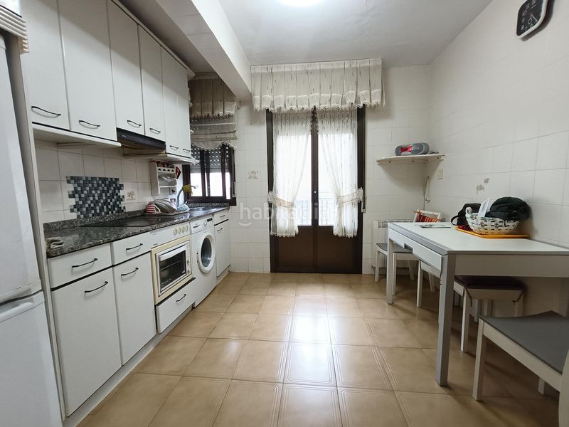 Foto eb44caab-2f74-45ea-90de-ed96ee6c246d. Pis a Centro - Albiz - Markonzaga Sestao