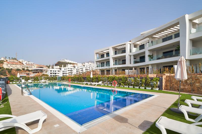 Foto 525ef2a2-cec0-4264-bcf6-0e6851b7ce91. Piano terra 82m<sup>2</sup> con riscaldamento parcheggio piscina in Fuengirola