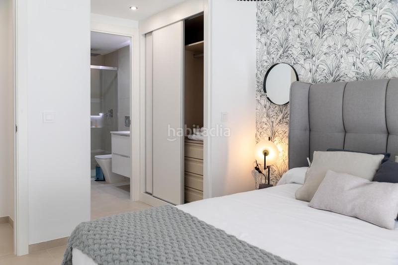 Foto 06b8fdbb-25ce-41cd-b6be-48527016d586. Etagenwohnung mit parking pool in Punta Prima Torrevieja