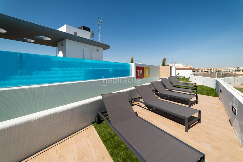 Foto 0c1a6ee1-c96c-40f9-803e-c325f544d67b. Etagenwohnung mit parking pool in Punta Prima Torrevieja