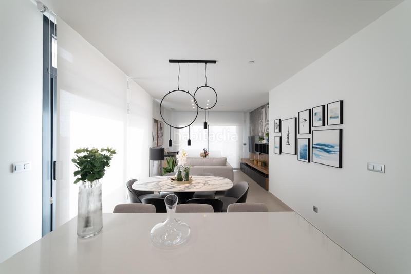 Foto 76f4d5bf-9da3-47e2-8618-2649eea4678f. Piso en Playa Poniente Benidorm