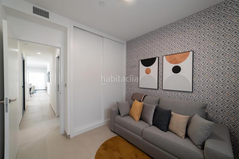 Foto e8a27eab-030c-4e2f-97e0-fd06632ecf74. Piso en Playa Poniente Benidorm