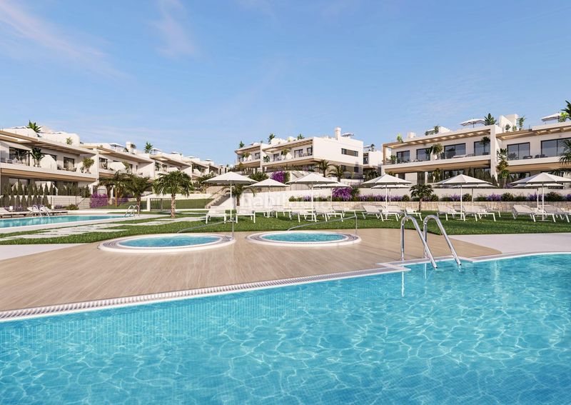 Foto 929608f3-d6e5-4f39-b552-c4a0e105e341. Casa amb piscina a Los Balcones-Los Altos Torrevieja