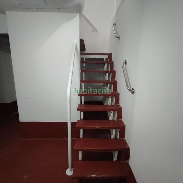 Foto 0a95d64e-d2b0-457c-8908-f7769f3ed91b. Rent business premise in Plaza España - Corte Inglés Vigo