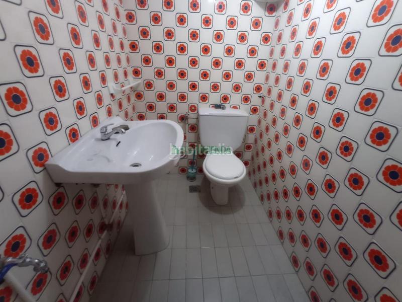 Foto bc56df98-e403-4d63-a8bd-aa426b331216. Rent business premise in Plaza España - Corte Inglés Vigo