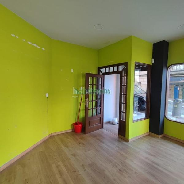 Foto 6d8503d0-b7a5-4142-b224-773ce7fa2630. Alquiler local comercial en Plaza España - Corte Inglés Vigo