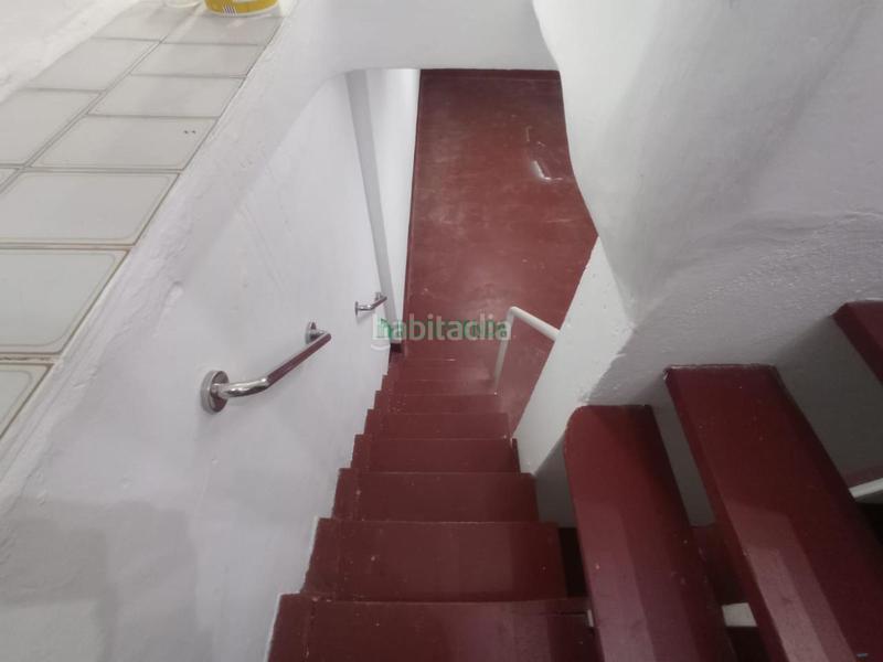 Foto 7786629d-df5a-47db-aac6-b14db6512450. Alquiler local comercial en Plaza España - Corte Inglés Vigo