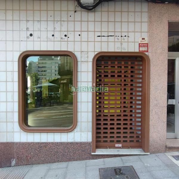 Foto baf80b55-449b-44a0-b4b7-e864d13afb98. Location local commercial dans Plaza España - Corte Inglés Vigo