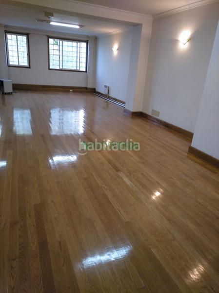 Foto d268a9d5-eec6-4363-bf9b-75288c13c4b9. Rent business premise in Plaza Independencia Vigo
