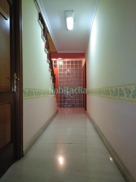 Foto eb084f7b-57a3-49f0-abc3-7864ff2bce9c. Rent business premise in Plaza Independencia Vigo