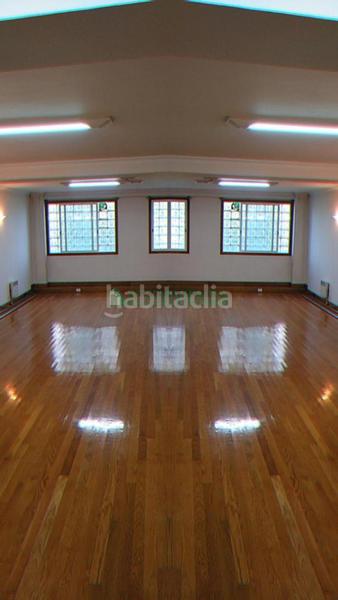 Foto 41c765b9-af31-468c-bfc6-99c895f4232a. Lloguer local comercial a Plaza Independencia Vigo