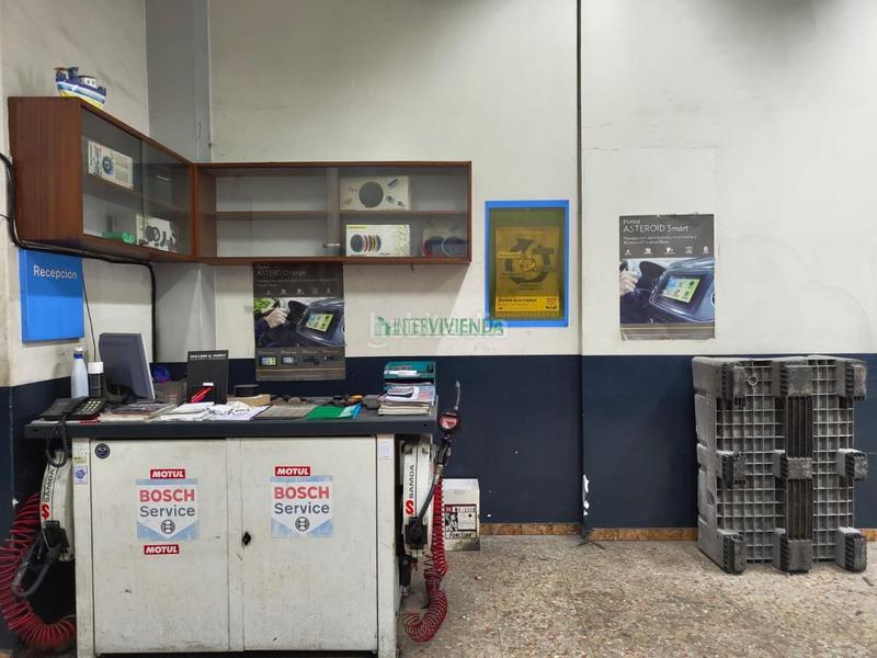 Foto 732eccb8-4367-4e18-a0a6-3a0b132f9619. Local comercial a As Travesas - Balaidos Vigo