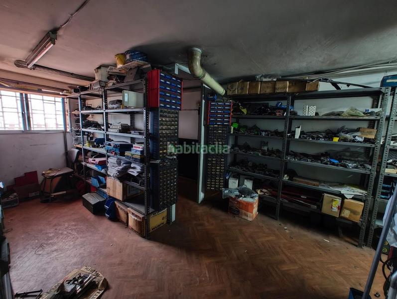 Foto 9fbfe913-f9fe-4d35-91b4-ed687aa309dd. Local comercial a As Travesas - Balaidos Vigo