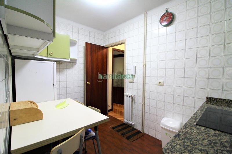 Foto 40bfafbf-8597-4f87-ac32-fb171821313c. Piso en Camelias - Pi y Margall Vigo