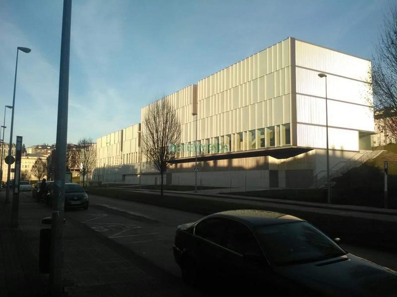 Foto cc89bd67-800f-4f7a-bf7a-0e523bba6f35. Local commercial dans Begonte