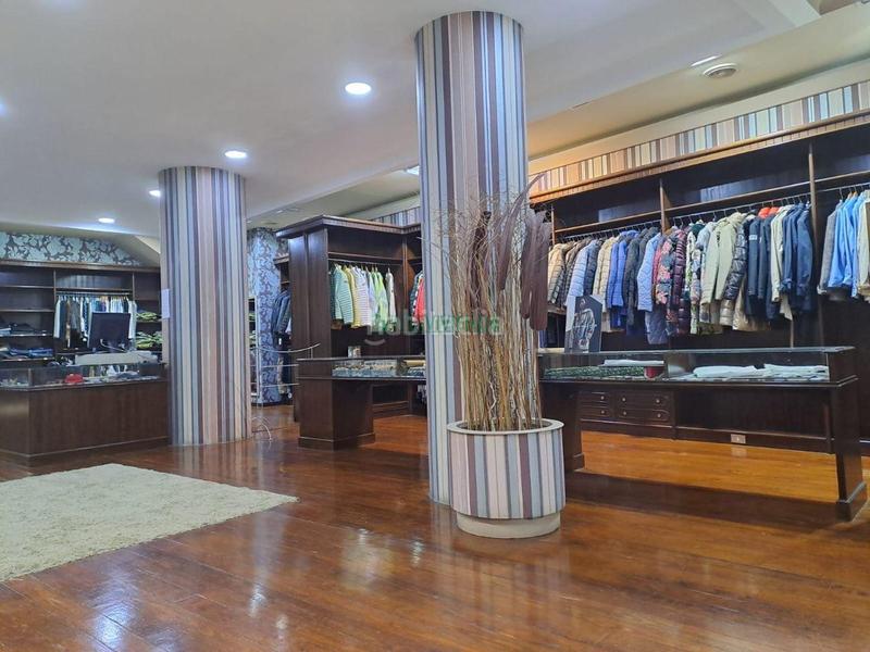 Foto d89cfa38-bdc3-46b7-a22a-3b0348322f07. Alquiler local comercial en As Travesas - Balaidos Vigo