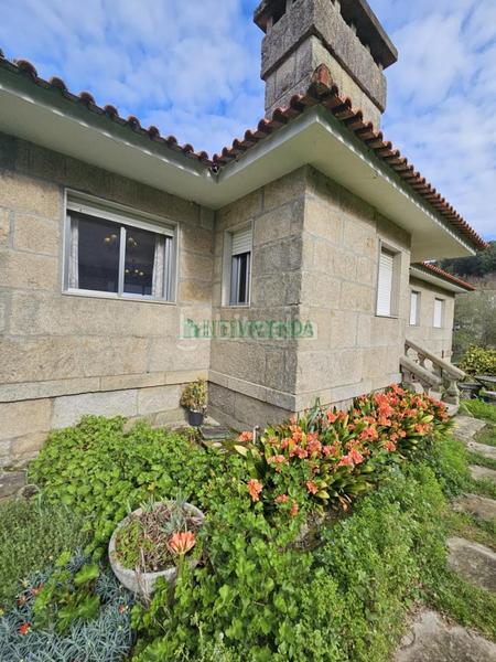 Foto 952a1cdb-8b1b-4bee-a830-1975a8eb9191. Chalet avec chauffage parking dans Coruxo - Oia - Saiáns Vigo