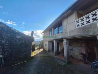 Casa a Covelo (O)