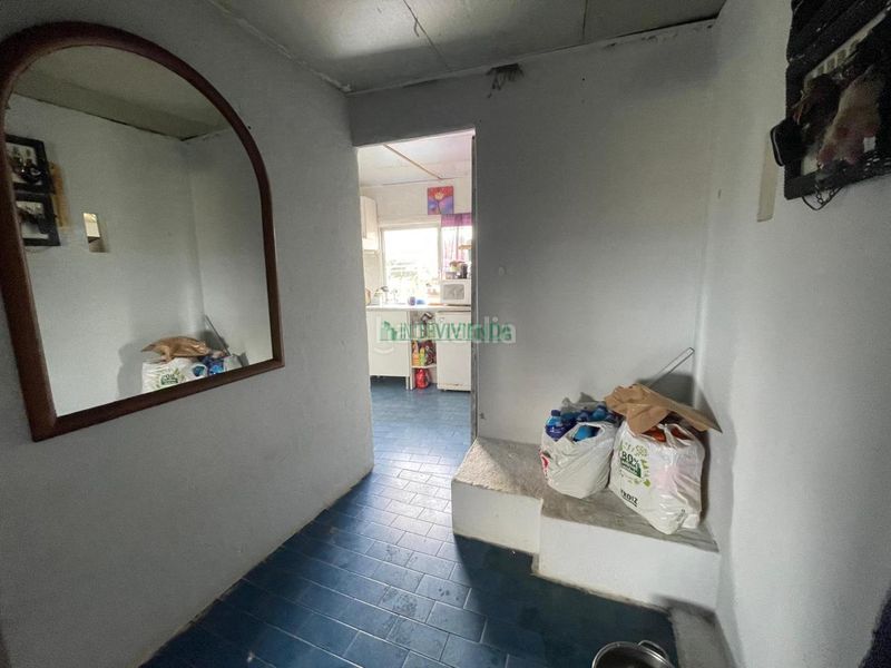 Foto 0ee4ec7e-d98c-4a6f-8c85-050aa2e28a7c. Casa amb calefacció aparcament a Alcabre Vigo