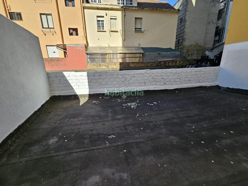 Foto 2017712d-6ee9-4471-9d3c-146a5fb43408. Rent business premise in As Travesas - Balaidos Vigo