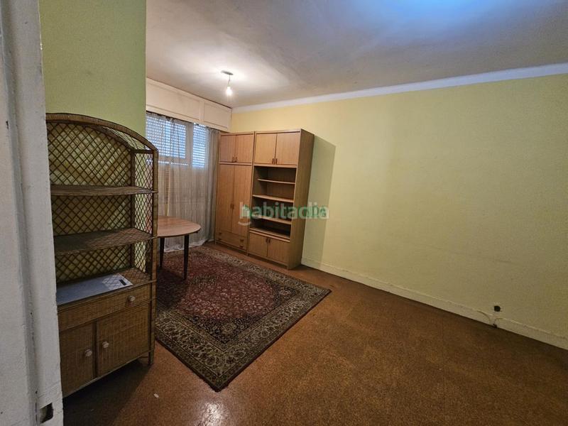 Foto a5e340a9-8adc-4641-97a7-7d8116fa1265. House in travesía de Vigo - san xoán Vigo