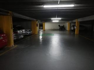 Parking voiture à Centro - Areal