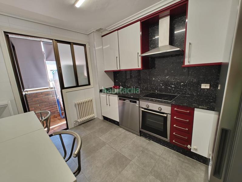Foto 1c1f541c-05ee-47dc-9003-a96bb1baa753. Location appartement avec chauffage parking dans Centro - Areal Vigo
