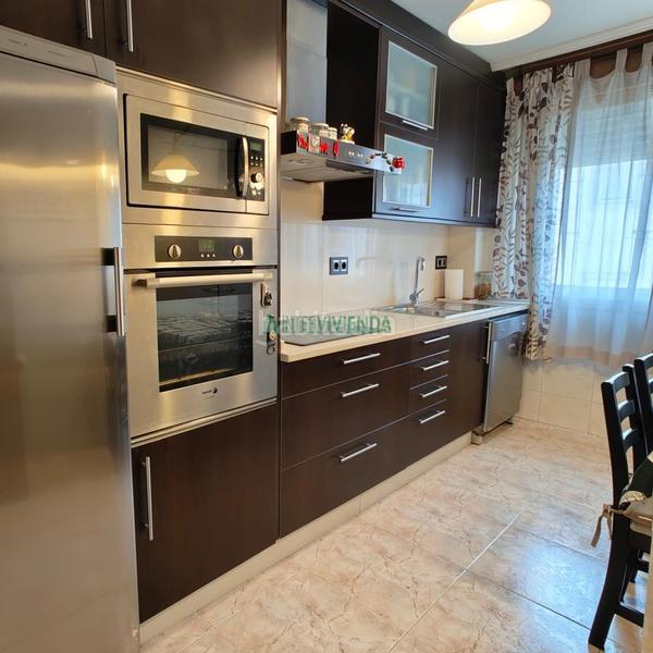Foto 263c6bd7-a29f-42b4-a11e-881d3f91997e. Casa adossada amb calefacció aparcament a A Salgueira - O Castaño Vigo