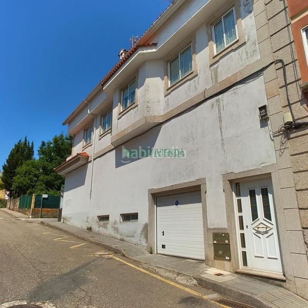 Foto e880f81d-b548-4597-8e39-0351150b13e4. Casa adossada amb calefacció aparcament a A Salgueira - O Castaño Vigo