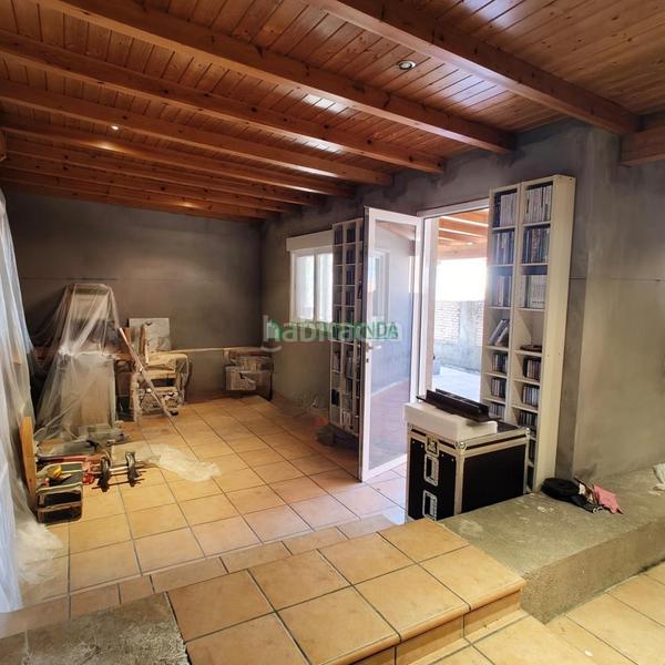 Foto f6d899bb-9486-4f1a-aba9-a0f0d30af619. Casa adossada amb calefacció aparcament a A Salgueira - O Castaño Vigo
