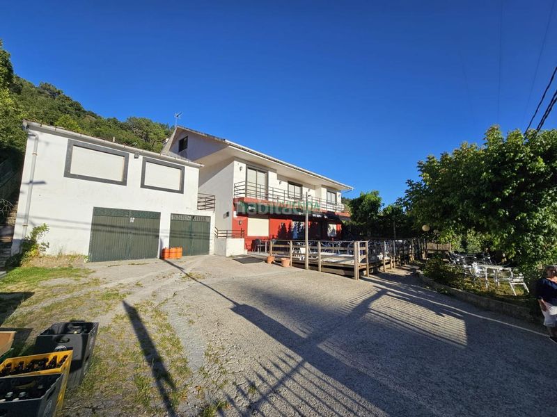 Foto a8a57568-0e2a-4f43-913e-59420bb376b4. Casa amb calefacció aparcament a Covelo (O)