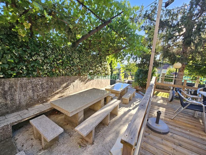 Foto ffdf8a7c-9b2f-4602-b123-63a4d203aef1. Casa amb calefacció aparcament a Covelo (O)