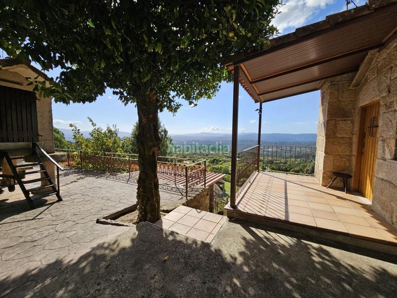 Foto 0a2bab6d-8c1a-4936-9b87-928f39d03dfc. House with heating parking in Neves (As)