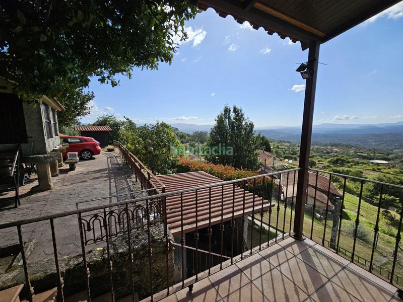 Foto 31d2d760-f91c-4f6f-be50-67798be6d39d. House with heating parking in Neves (As)