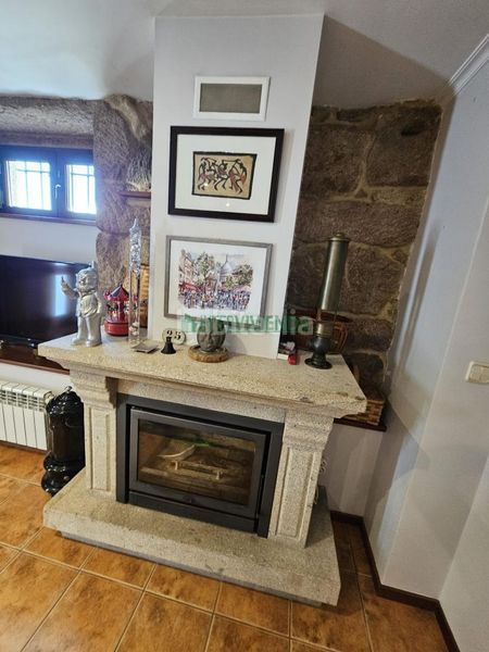Foto c1c4468d-509e-416e-ac9a-38c05e3cfaea. House with heating parking in Neves (As)