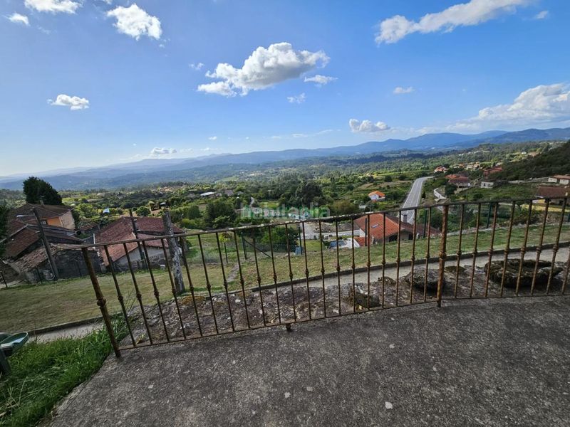Foto c2f47e25-f159-4a71-904b-2c1ba32360af. House with heating parking in Neves (As)
