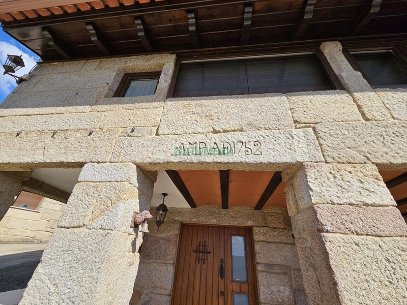 Foto d83738b5-ebde-4c83-a48c-e2d05043d620. House with heating parking in Neves (As)
