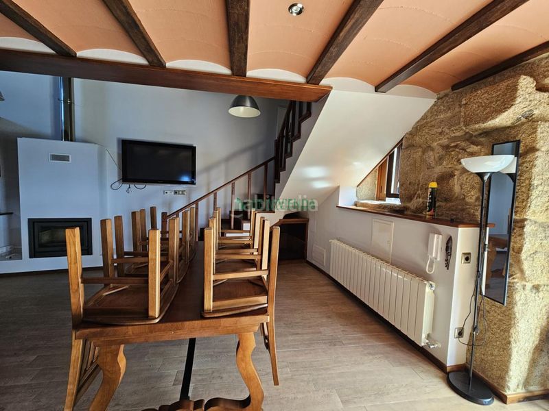 Foto d9f671bf-a1a4-4dbe-a7d4-8f5fd5f2d192. House with heating parking in Neves (As)