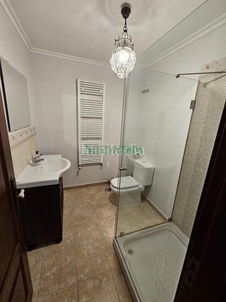 Foto e1e4695c-7265-413a-a6c0-4dc3c145e574. House with heating parking in Neves (As)