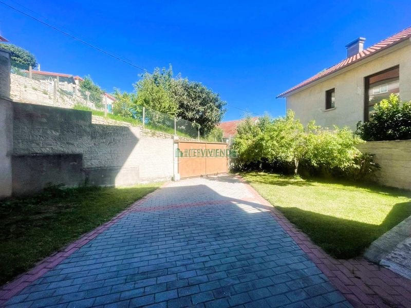 Foto 098a178b-e058-4bd4-ace9-c0c415e05861. Xalet amb calefacció aparcament a Moaña