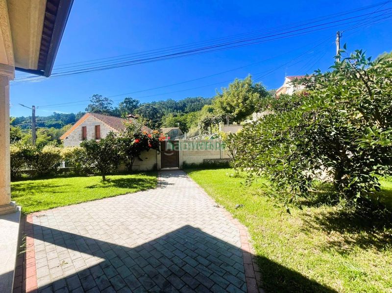 Foto 23ad640f-8f49-4eb0-9949-a1854e010311. Xalet amb calefacció aparcament a Moaña